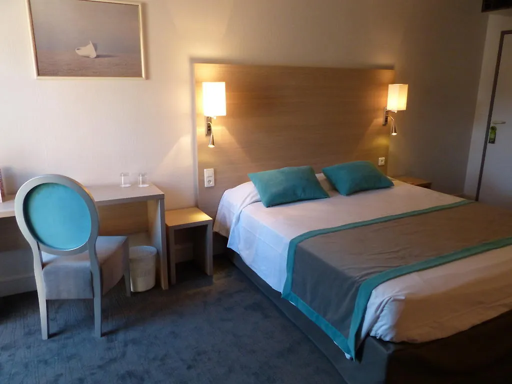 Best Western Plus Hyeres Cote D'Azur 4*,